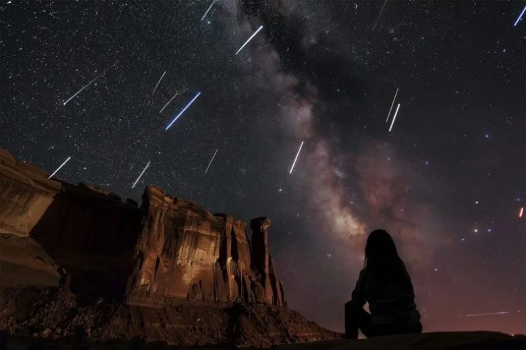 Eventos astronômicos de outubro incluem Saturno e meteoros