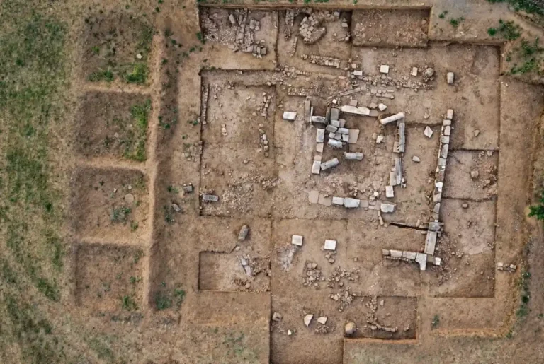 Descobertas em Arsinoe revelam estrutura da antiga cidade grega
