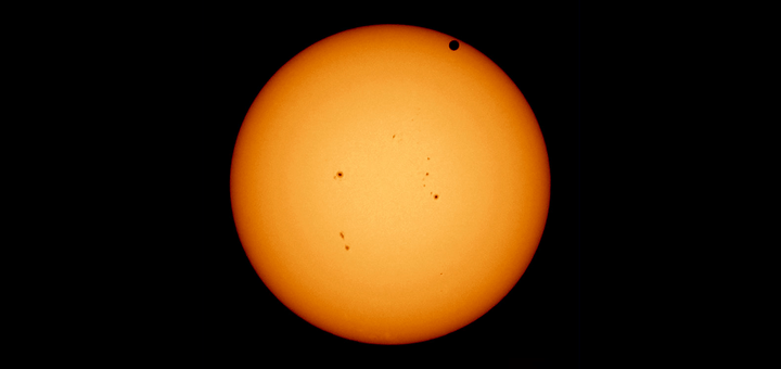 Observatório registra efeito de escurecimento em estrelas próximas