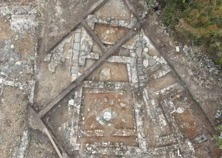 Templo Thraciano revela continuidade de cultos pagãos na Bulgária